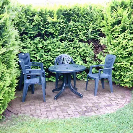 Einladende Am Achterwasser In Apartment